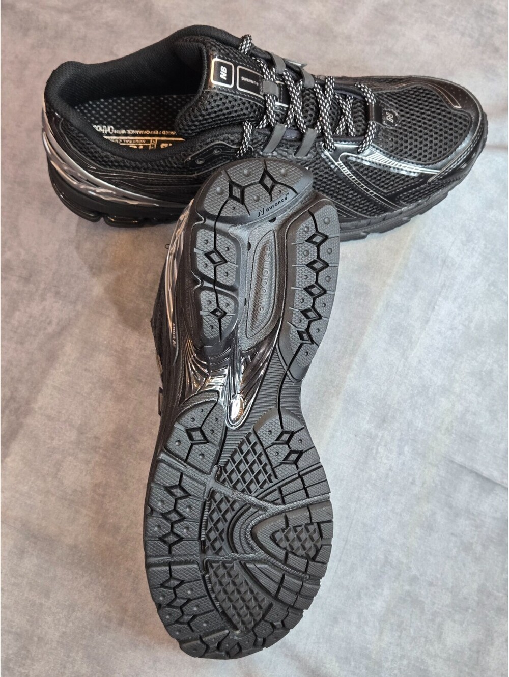 New Balance 1906R - Black / Metallic Silver (U1906ROS) Men’s 10.5 BRAND NEW - Picture 7 of 9